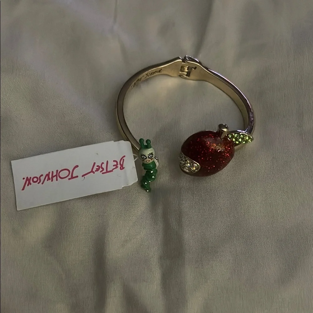 Betsey Johnson Red and Green Brooch with Vintage Charm - Picture 3 of 4